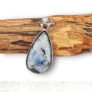 FLASHY Rainbow Moonstone & Black Tourmaline 925 Silver Gemstone Pendant Necklace